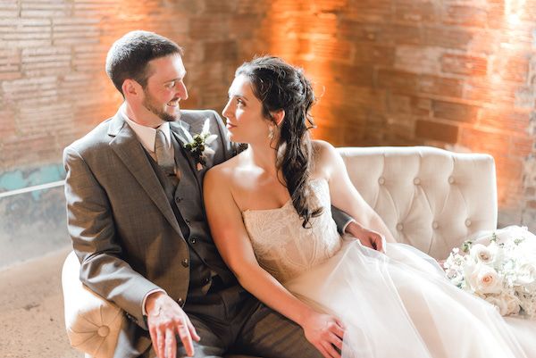  Moody Brewery Wedding Inspo in Pittsburgh