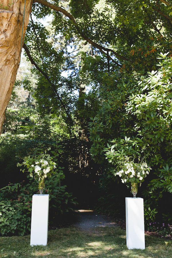  Jessica + Matthew's Timeless Garden Wedding