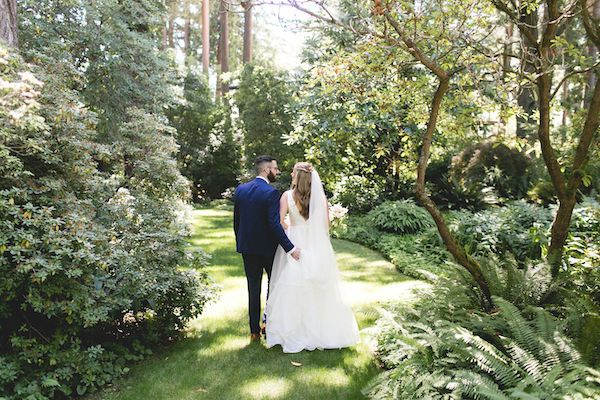  Jessica + Matthew's Timeless Garden Wedding