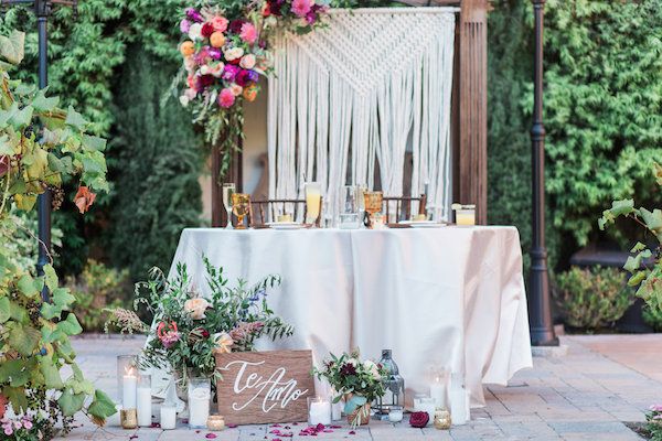 Spanish Inspired Wedding with Macrame Details | The Perfect Palette