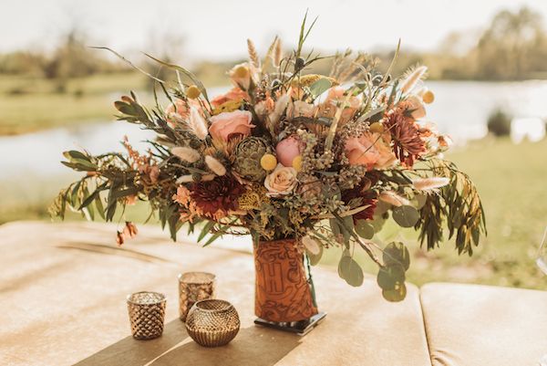  A Color Story: Western Wedding Ideas in Orange, Gold, and Copper