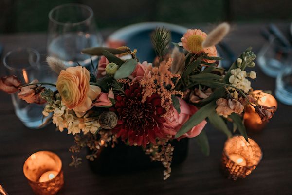  A Color Story: Western Wedding Ideas in Orange, Gold, and Copper