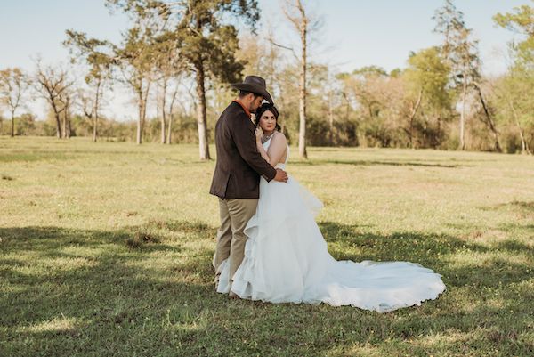  A Color Story: Western Wedding Ideas in Orange, Gold, and Copper