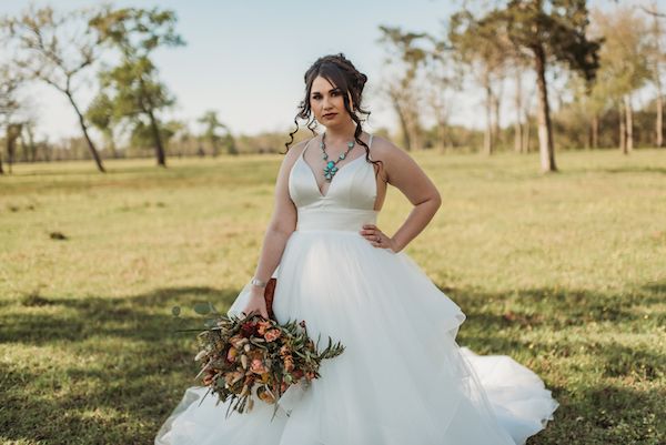  A Color Story: Western Wedding Ideas in Orange, Gold, and Copper