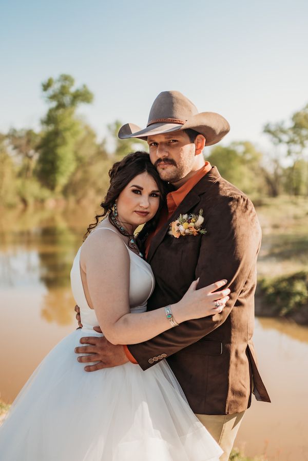  A Color Story: Western Wedding Ideas in Orange, Gold, and Copper