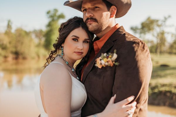  A Color Story: Western Wedding Ideas in Orange, Gold, and Copper