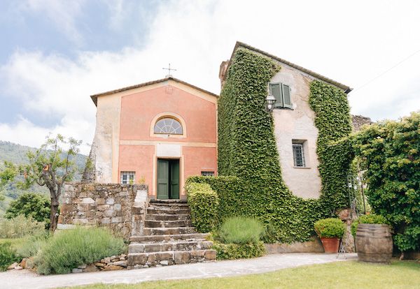  Elegant Wedding by the Sea of Cinque Terre in Italy