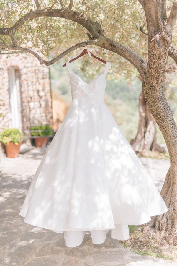  Elegant Wedding by the Sea of Cinque Terre in Italyg