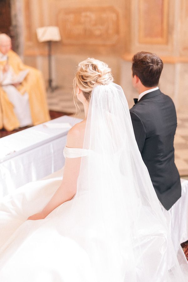 Elegant Wedding by the Sea of Cinque Terre in Italy