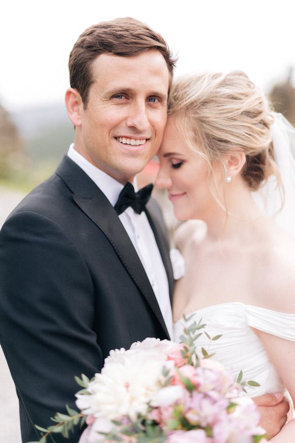  Elegant Wedding by the Sea of Cinque Terre in Italy