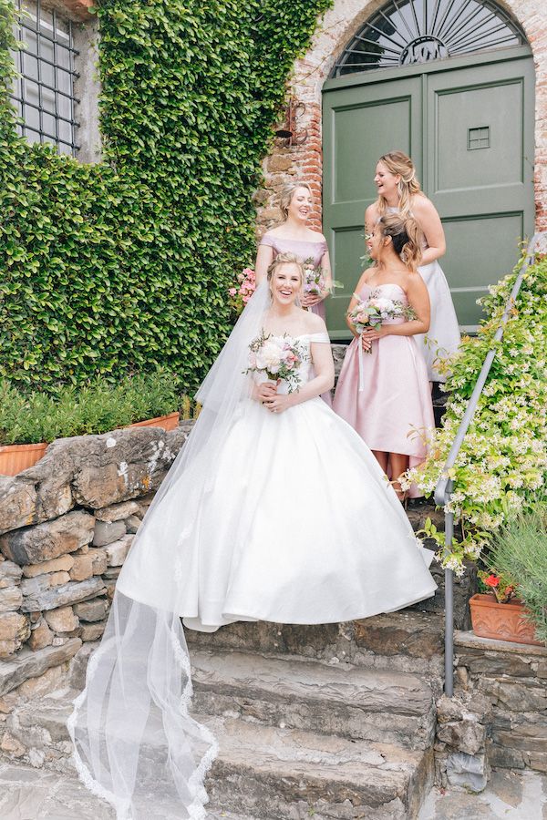  Elegant Wedding by the Sea of Cinque Terre in Italy