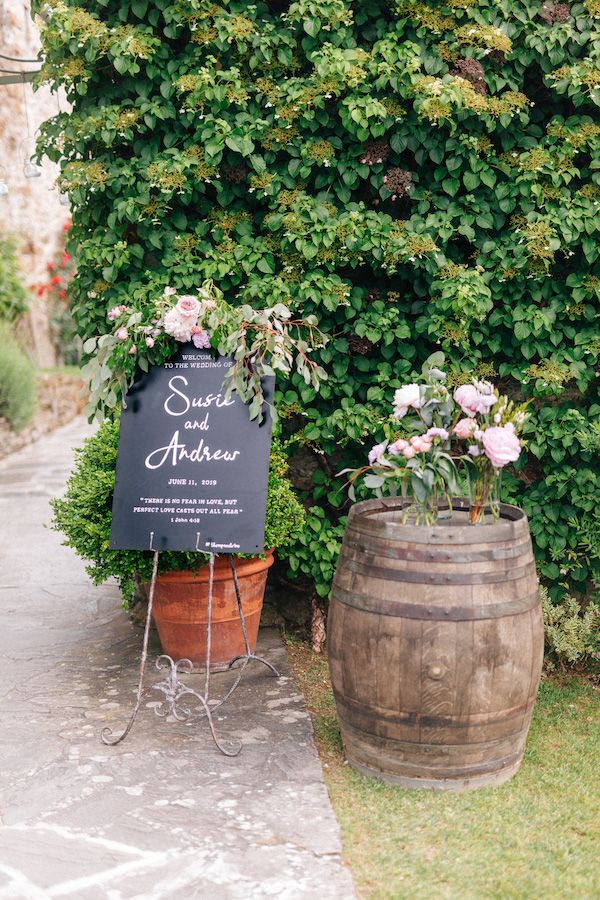  Elegant Wedding by the Sea of Cinque Terre in Italy