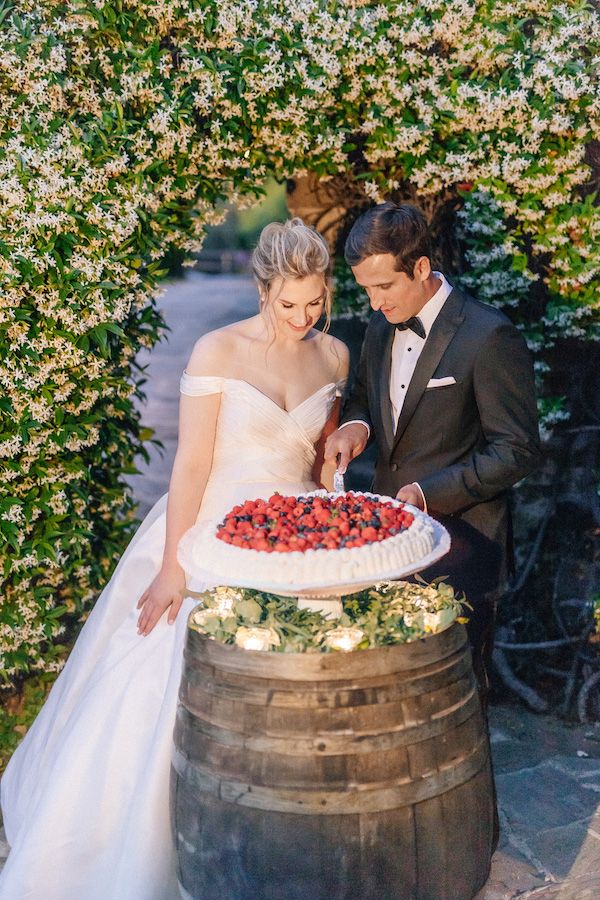 Elegant Wedding by the Sea of Cinque Terre in Italy