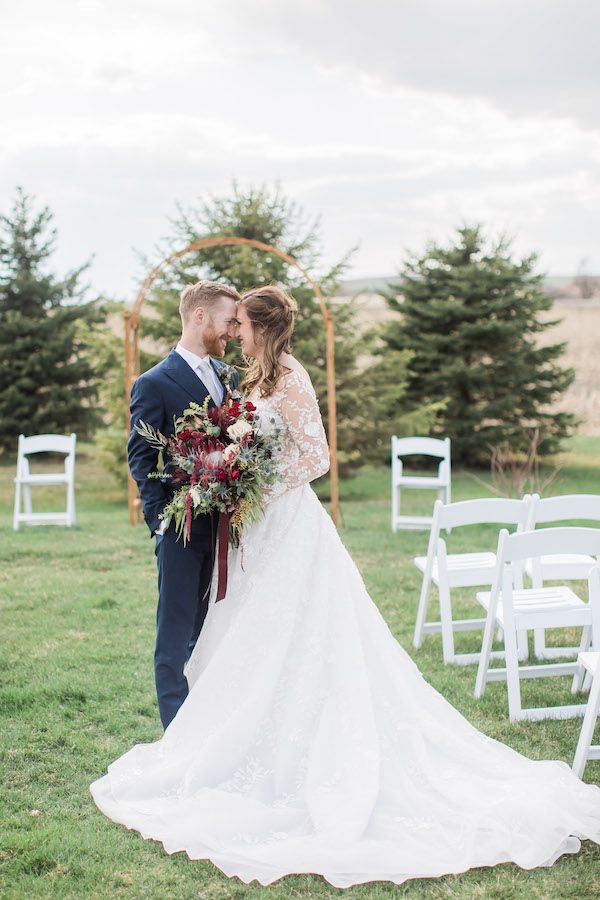  Modern Barn Wedding in South Dakota