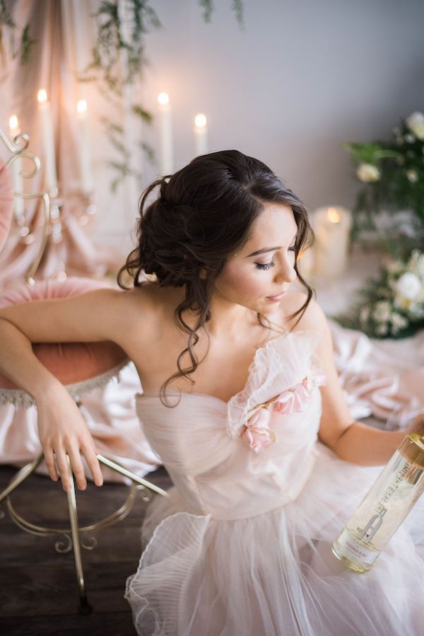  Vintage Boudoir for the Modern Bride