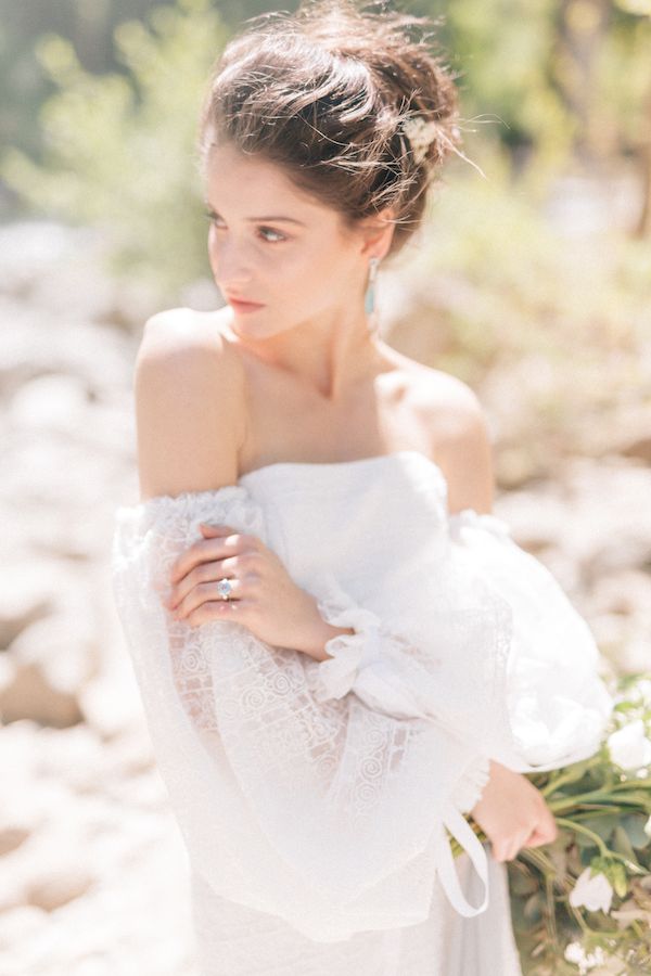  A Mother-Daughter Fairytale at a Waterfall in Tuscany Italy